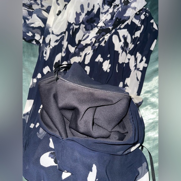 Betsy & Adam Women's Chiffon Floral Maxi Dress - Picture 6 of 9